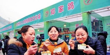 消費(fèi)扶貧直通車 特色美食飄香，農(nóng)副產(chǎn)品熱銷繪就振興新畫卷